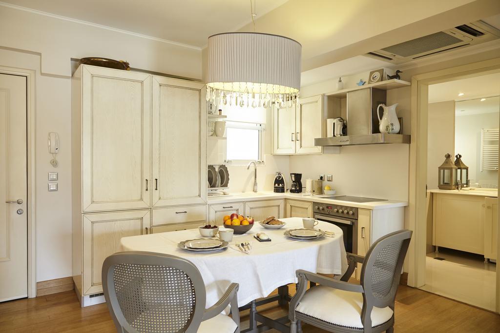 Unique Apartment In The Heart Of The City Rhodes City Exterior photo